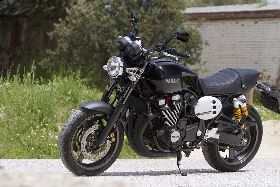 Yamaha XJR 1300