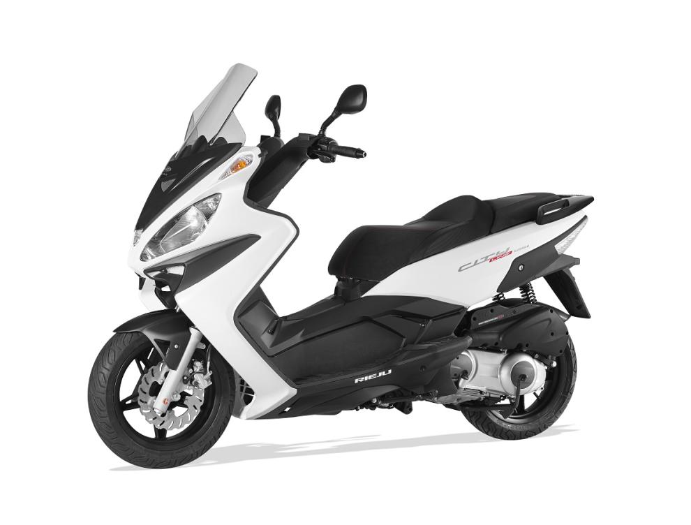 Ahorra hasta 1.850 € en tu moto nueva 17 rieju cityline 300i
