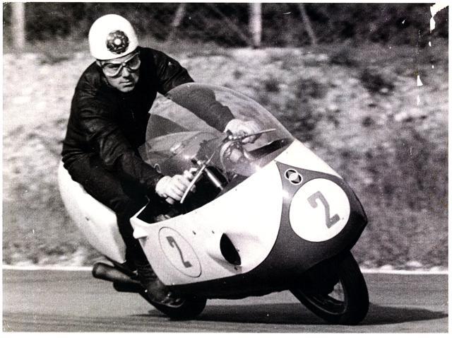 Historias de la moto: Dustbin Days, los días de los "cubos de basura" 5 historia moto 0000