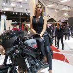 Chicas del Salón EICMA de Milán 2016