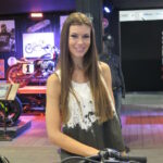 Chicas del Salón EICMA de Milán 2016