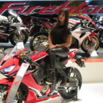 Fotos de las chicas del Salón EICMA de Milán 2016 29 Chicas del Salón EICMA de Milán 2016