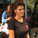 Más fotos de las Chicas de EICMA Milan 2016 59 Más fotos de las Chicas de EICMA Milan 2016