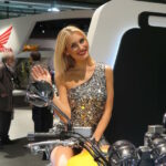 Más fotos de las Chicas de EICMA Milan 2016