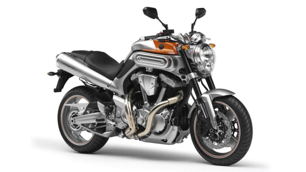 Motos olvidadas (I): los modelos de carretera que has dejado de ver por la calle hace tiempo 12 Yamaha MT-01 (2005-2008)