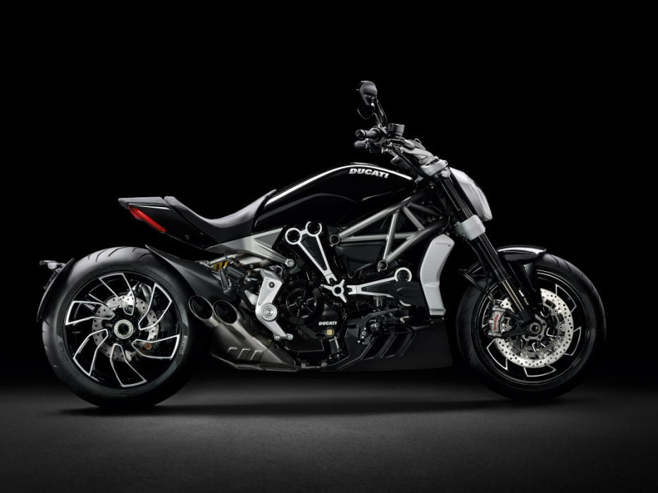 Las últimas ofertas del año en motos nuevas 7 ducati xdiavel 2016