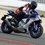 Prueba Yamaha YZF-R1 en el circuito de Albacete