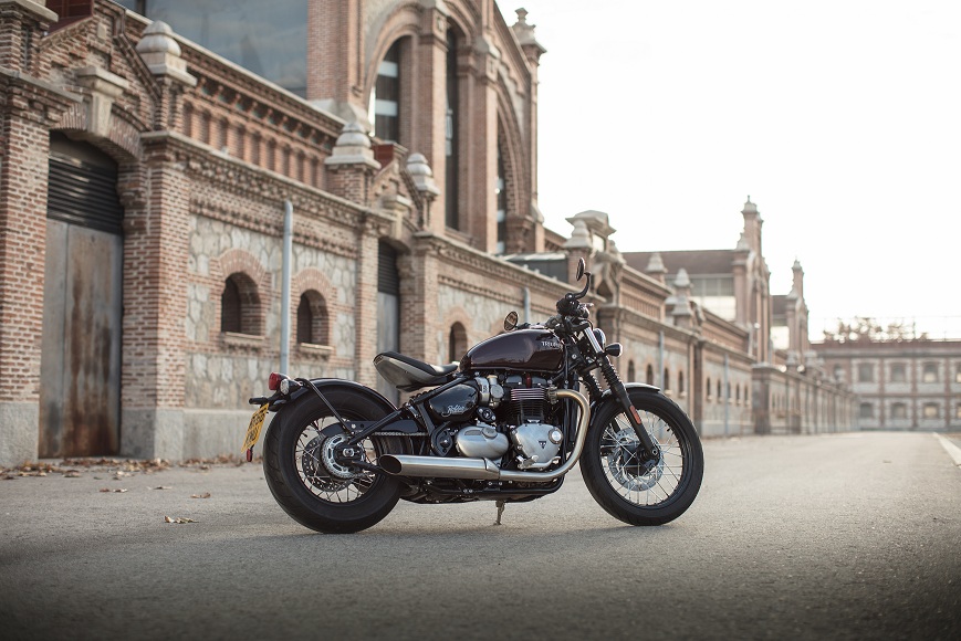 triumph bonneville bobber 7