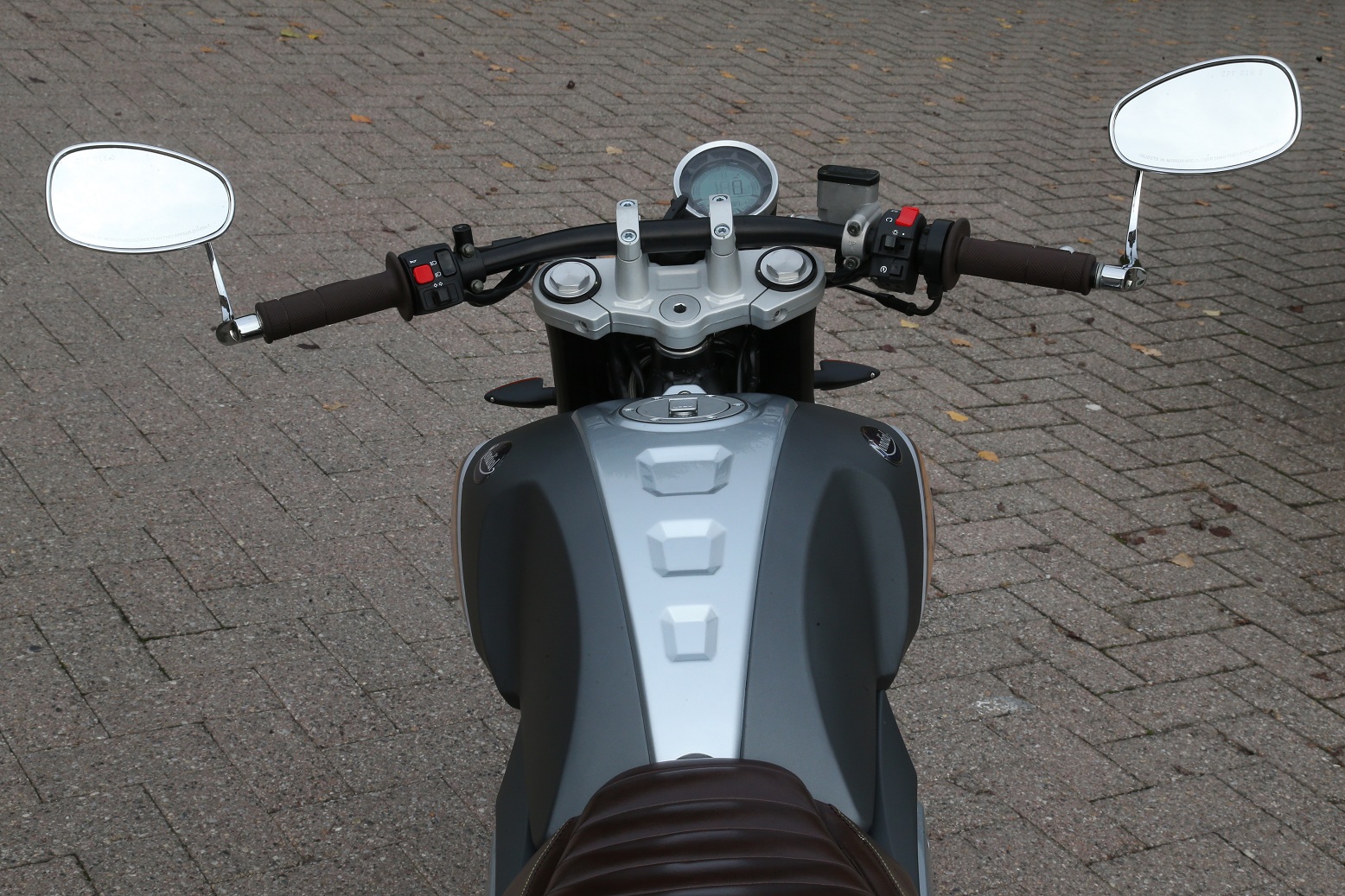 Motos 125: la resurrección de Mondial con la HPS 16 mondial hps 125 7