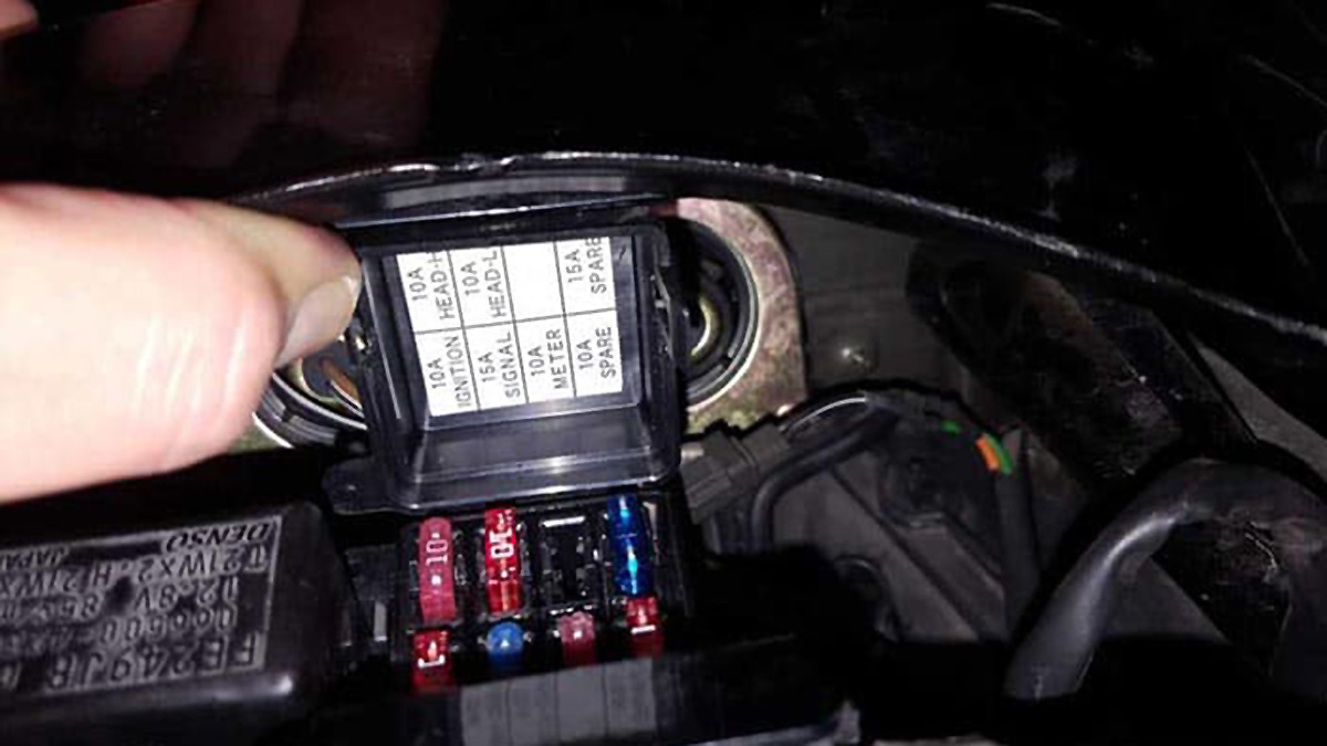 la moto: 'salvavidas' del circuito eléctrico