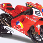 Yamaha YZR500n0WL6n2001