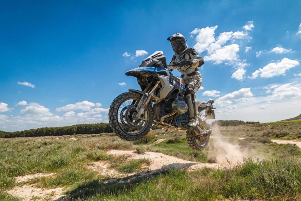 BMW R 1200 GS Ride salto