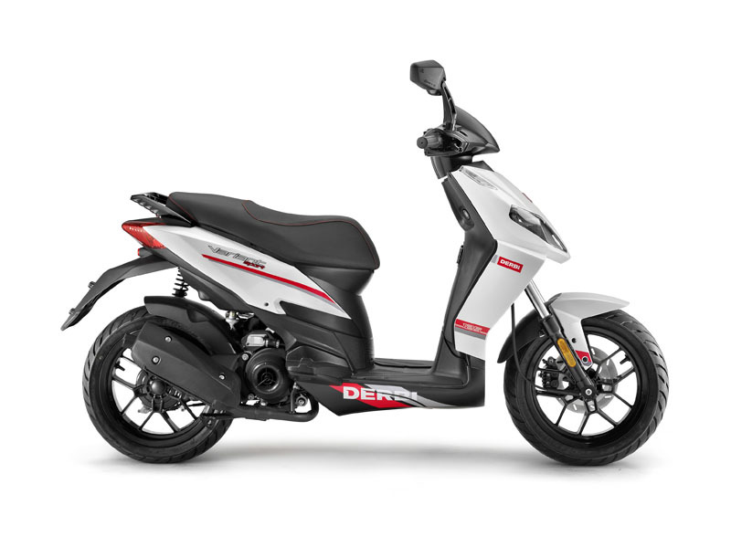 Motos nuevas: llegan las rebajas de verano 4 derbi variant sport 125 1