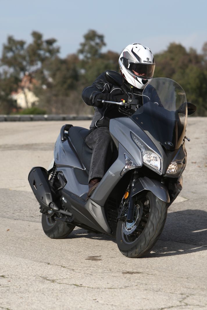 Prueba fondo KYMCO GRAND DINK nuevo