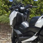 Yamaha X-Max 300