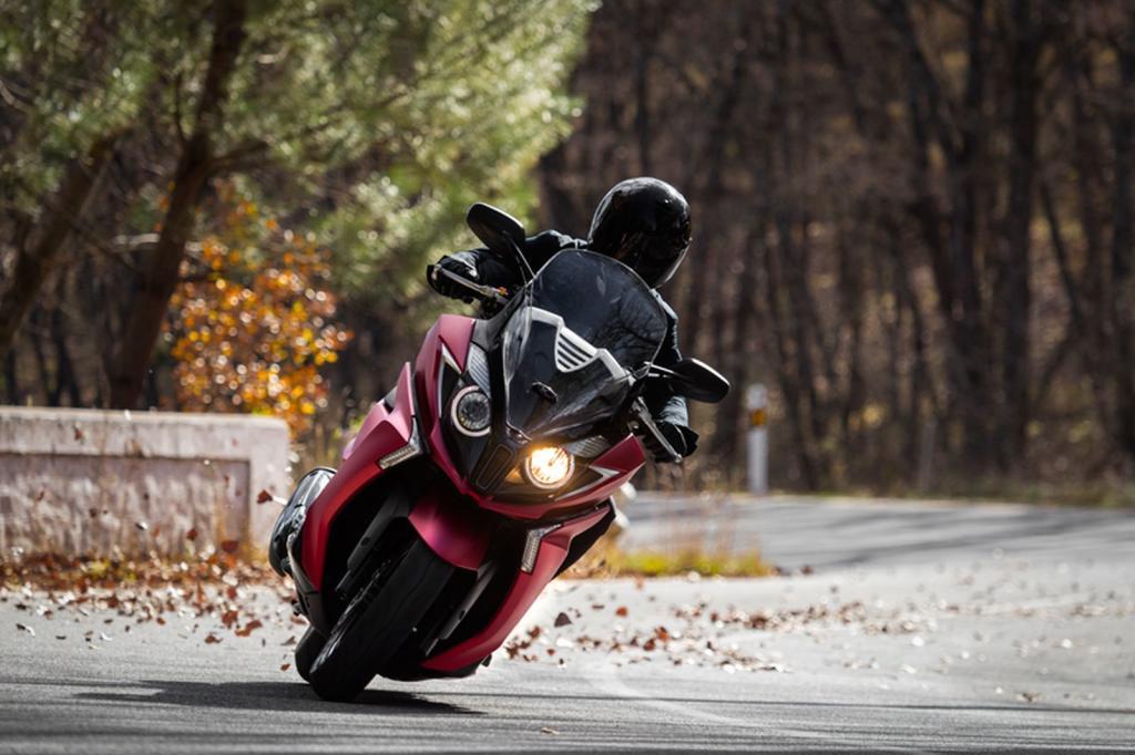 Lo que debes saber acerca del carnet de conducir para motos automáticas 6 super dink 2017 053 1 1