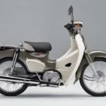 Honda Super Cub 50 Moonstone Silver Metallic-U