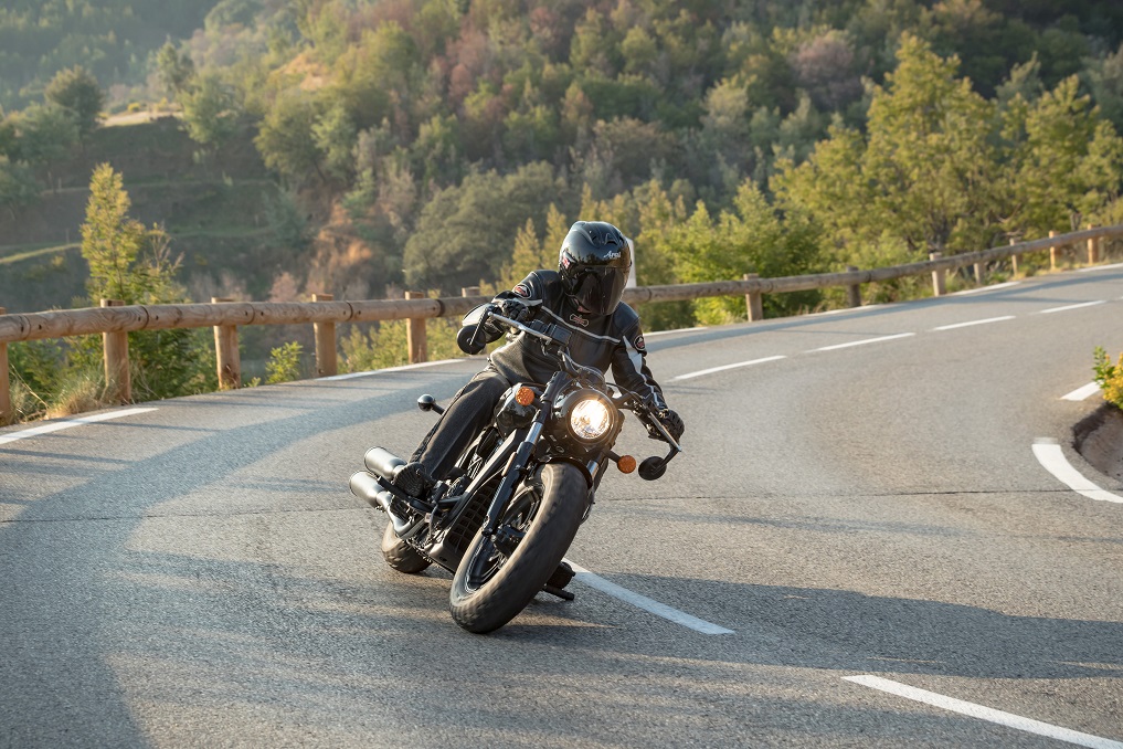 indian scout bobber 4