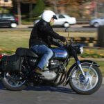 Comparativa:Royal Enfield Classic vs Sanglas 400T