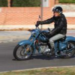 Comparativa:Royal Enfield Classic vs Sanglas 400T