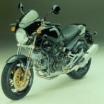 La historia de la Ducati Monster en imágenes 8 Ducati Monster M900 S 1998