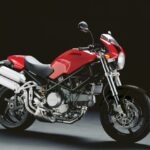 La historia de la Ducati Monster en imágenes 4 Ducati Monster S2R 800 2005