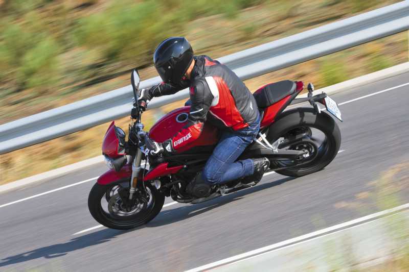 prueba triumph street triple s 0003