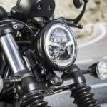 Triumph Bonneville Bobber Black