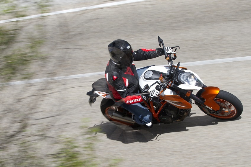 ktm superduke 1290 r