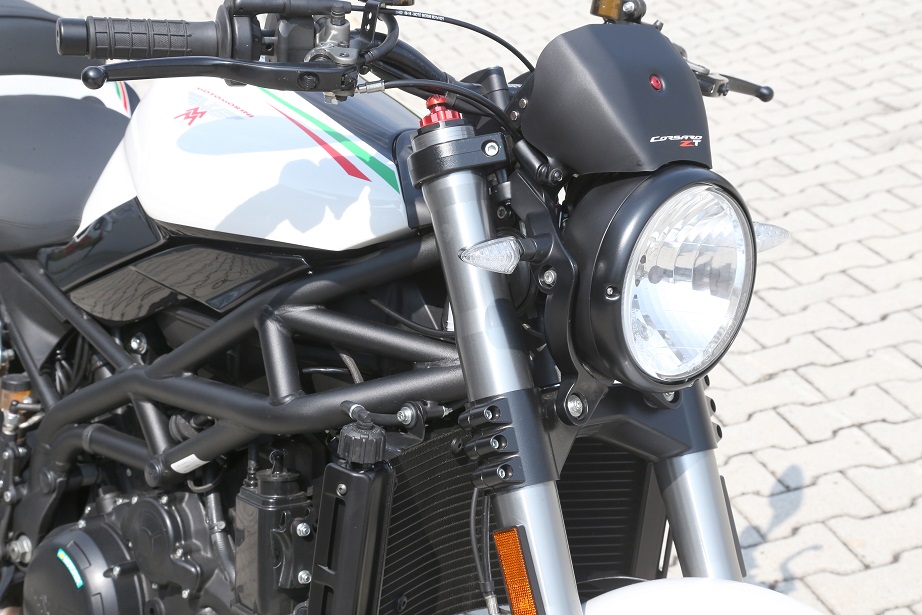 moto morini corsaro 1200 zt 2