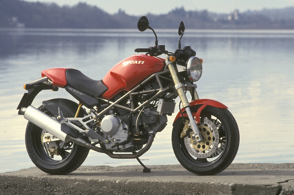 ducati monster 900 11