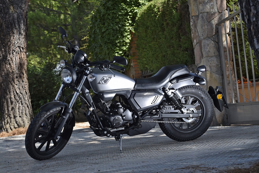 Keeway K-Light 125 Custom: A Retro-Inspired Ride with a Modern Twist