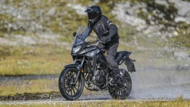 Fotos de la Honda CB500X 2019