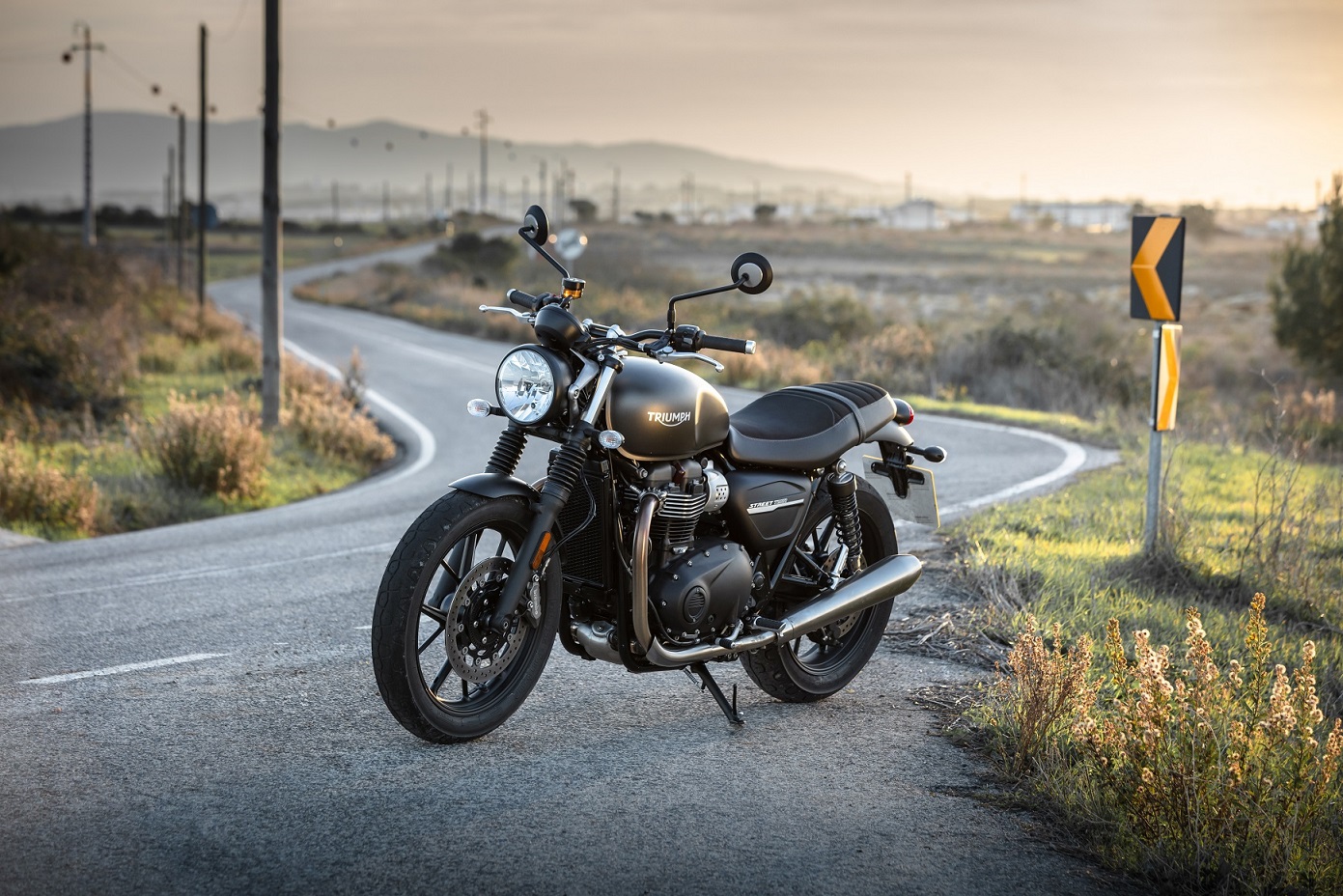 triumh bonneville street twin 2019 5