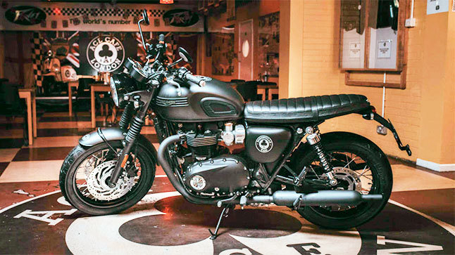 Triumph Bonneville T120 Ace