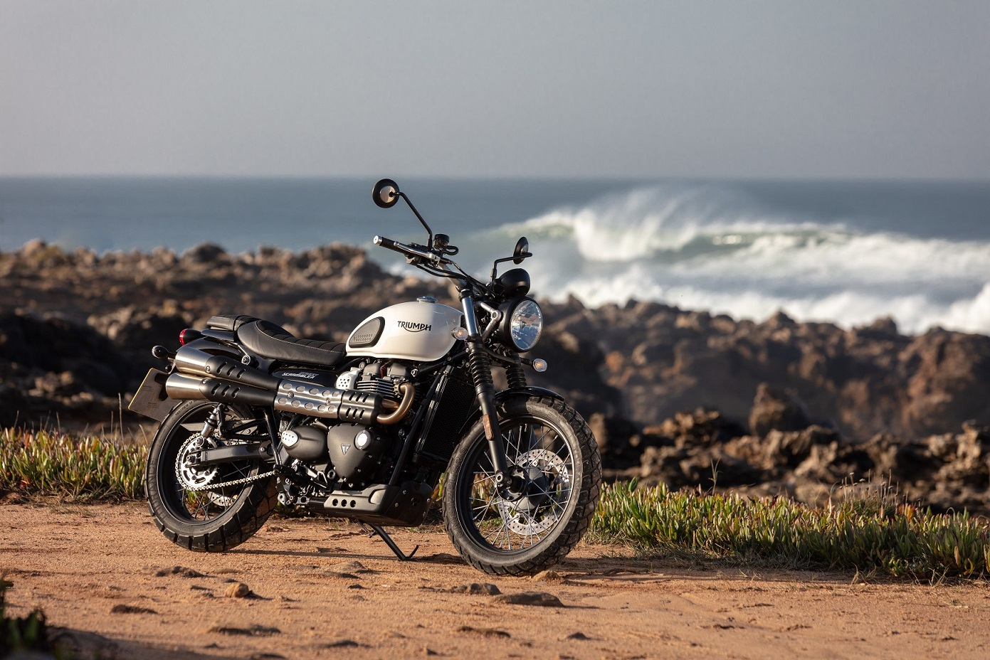 triumph street scrambler 7