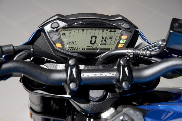 suzuki gsx s 750 a2 3