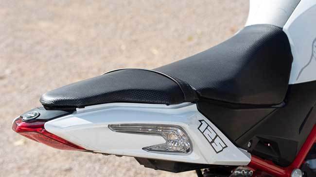 Benelli TNT 125