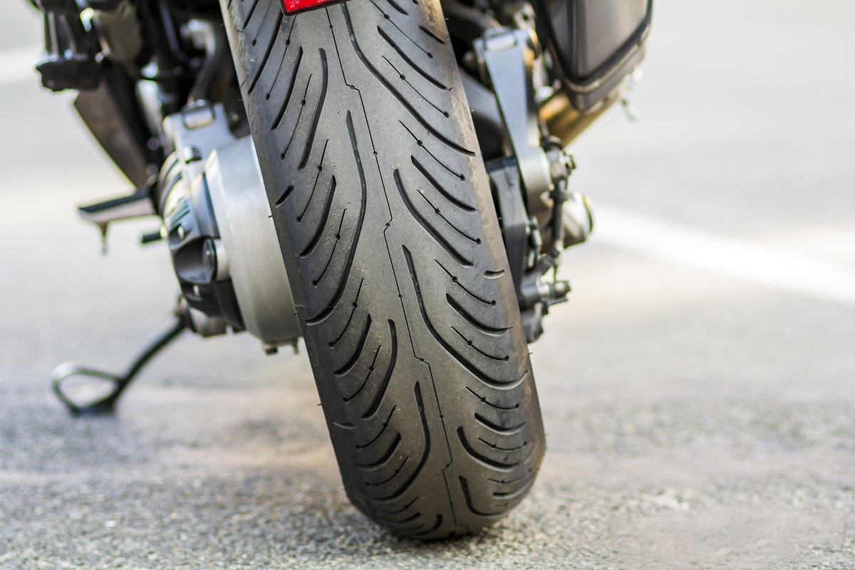 Esto es lo que debes hacer para que los neumáticos de tu moto duren más 4 neumatocos moto 5