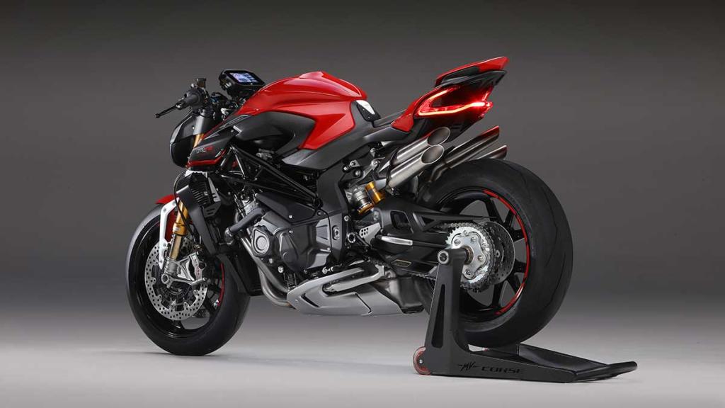 b4 1000 rr rossa 3