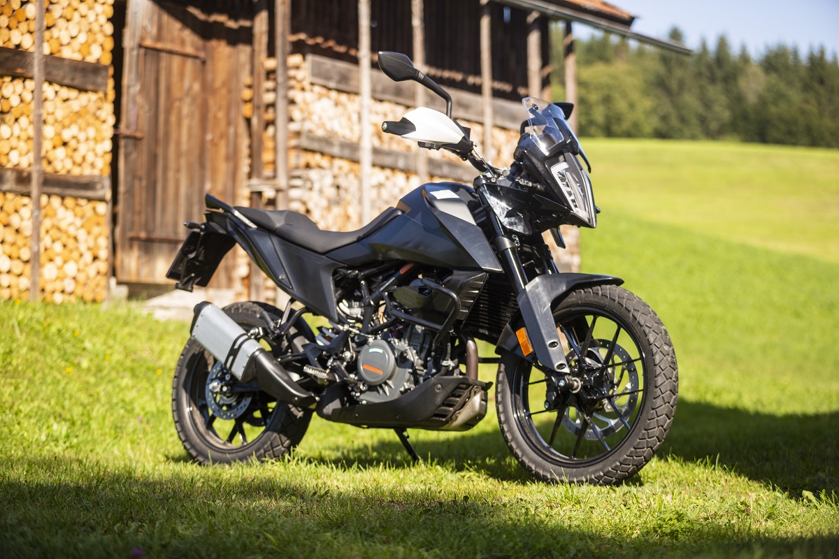 ktm 390 adventure 16