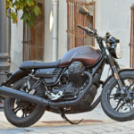 Moto Guzzi V7 III Stone