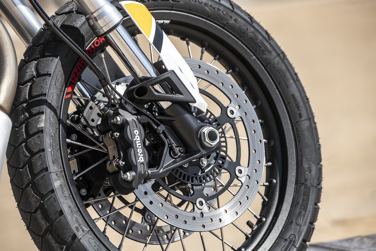 moto guzzi v85tt 13