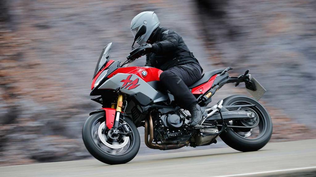 Este es el precio de la Triumph Tiger 850 Sport y sus rivales 15 BMW F 900 XR