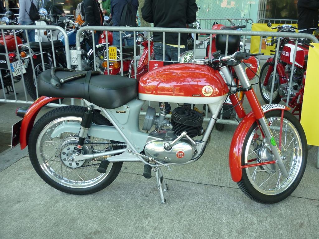 Motos clásicas: así nació la Montesa Impala 6 modelo impala sport 250 1966