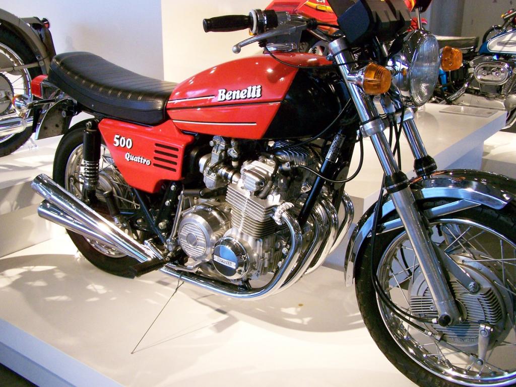 Benelli, Honda... y quién copió a quién 6 benelli 500 quattro