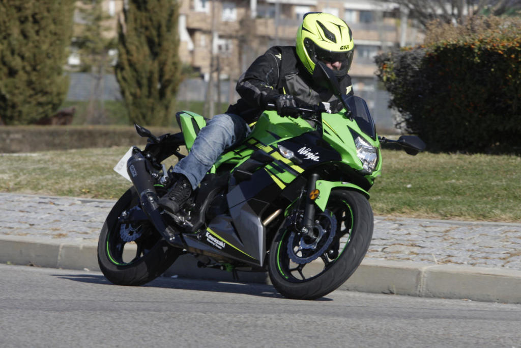 kawasaki ninja 9 g