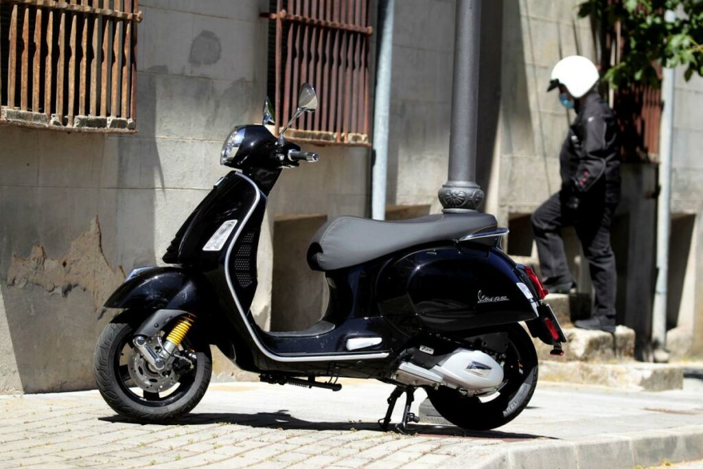 Vespa GTS Super 125 Tech