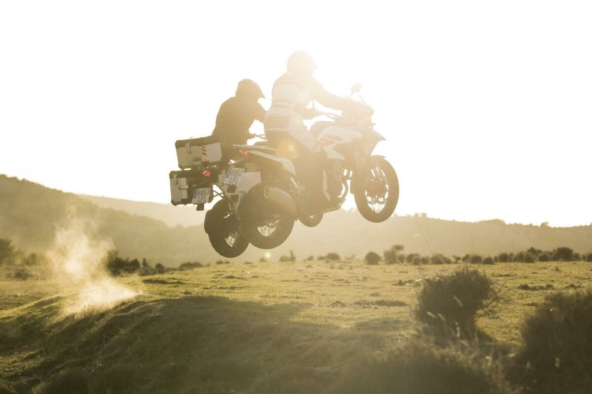 7 motos trail ahora aún más baratas para el carnet A2 y que puedes llevar por el campo 1 7 motos trail A2 para campo