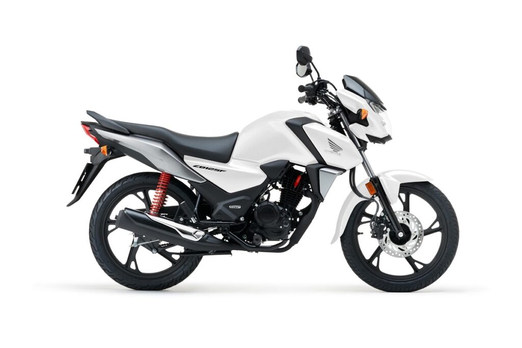 Estas son todas las motos 125 de Honda para el carnet de coche 11 Honda CB125F